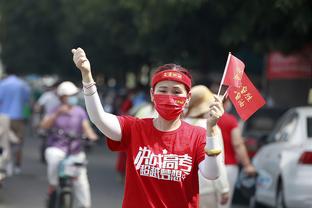 葡萄牙国家队祝所有的中国球迷新年快乐，龙行大运！